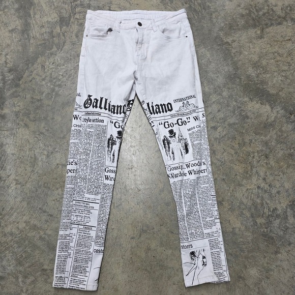 John Galliano White Newspaper Print Jeans Size 32 High Waisted